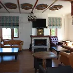 Tasia Mountain Hotel 3*
