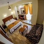 Hotel Tasia Mountain