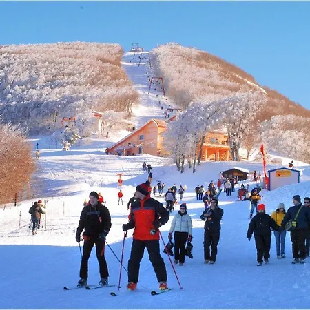 Tasia Mountain فندق هانيا