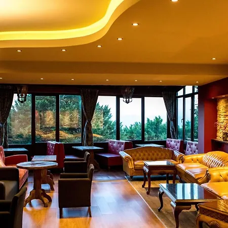 Tasia Mountain Hotel