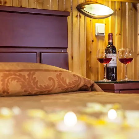Tasia Mountain Szálloda 3*
