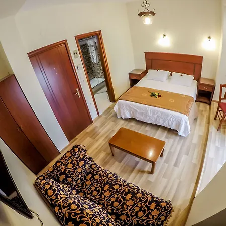 Tasia Mountain 3* Chania (Thessaly)